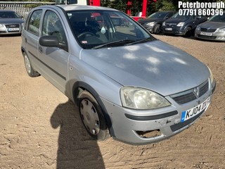 Location: Peterborough - 2004 VAUXHALL CORSA LIFE TWINPORT 5 Door Hatchback REG: KJ04DXT, Keys: No, MOT Expiry date: 31/03/2025, 998 Petrol, 5 Speed Manual Petrol, Former Keepers: 8
