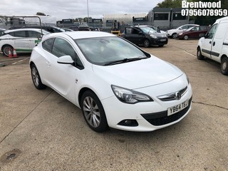 Location: Brentwood - 2015 VAUXHALL ASTRA GTC SRI CDTI S/S 3 Door Hatchback REG: YB64TEJ, Keys: No, MOT Expiry date: 16/02/2026, 1956 Diesel, 6 Speed Manual Diesel, Former Keepers: 3