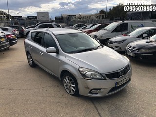 Location: Brentwood - 2010 KIA CEED 2 ECODYN-CS SW CRDI Estate REG: BG59GZX, Keys: No, MOT Expiry date: 15/02/2025, 1582 Diesel, 6 Speed Manual Diesel, Former Keepers: 6