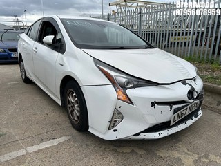 NOTE:ATF Registered Buyers ONLY - Location:Brentwood - 2017 TOYOTA PRIUS ACTIVE VVT-I CVT 5 Door Hatchback REG:LN67NPX, Keys:No, 1798 Hybrid Electric, Variable 1 Speed Auto Petrol/E, Former Keepers: 4
