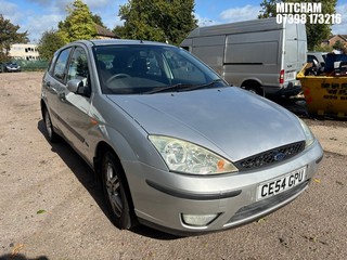 Location: Mitcham - 2004 FORD FOCUS ZETEC AUTO 5 Door Hatchback REG: CE54GPU, Keys: No, MOT Expiry date: 23/10/2025, 1596 Petrol, 4 Speed Auto Petrol, Former Keepers: 10