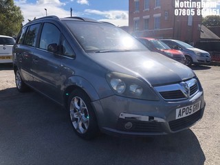 Location: Nottingham - 2005 VAUXHALL ZAFIRA DESIGN CDTI 120 MPV REG: AP05GNN, Keys: No, MOT Expiry date: 31/10/2022, 1910 Diesel, 6 Speed Manual Diesel, Former Keepers: 4