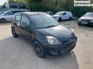 Location: Brentwood - 2007 FORD FIESTA STYLE CLIMATE 5 Door Hatchback REG: DG07VUD, Keys: No, MOT Expiry date: 17/11/2023, 1242 Petrol, 5 Speed Manual Petrol, Former Keepers: 10