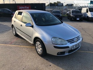 Location: Brentwood - 2005 VOLKSWAGEN GOLF FSI S 5 Door Hatchback REG: EJ55BLV, Keys: No, MOT Expiry date: 23/06/2025, 1598 Petrol, 6 Speed Manual Petrol, Former Keepers: 1