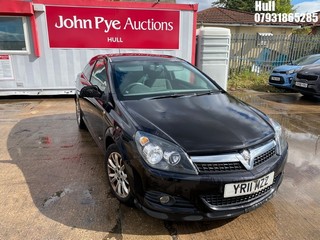 Location: Hull - 2011 VAUXHALL ASTRA SRI 3 Door Hatchback REG: YR11MZZ, Keys: No, MOT Expiry date: 05/05/2025, 1598 Petrol, 5 Speed Manual Petrol, Former Keepers: 1