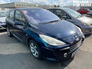Location: Belvedere - 2007 PEUGEOT 307 S 5 Door Hatchback REG: EJ07YXS, Keys: No, MOT Expiry date: 30/10/2025, 1587 Petrol, 5 Speed Manual Petrol, Former Keepers: 8