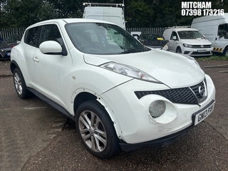 Location: MITCHAM - 2013 NISSAN JUKE ACENTA PREMIUM 5 Door Hatchback REG: GN13PXW, 1598cc Petrol, 5 Speed Manual Petrol, Former Keepers: 4, Keys: No, MOT: Expiry date22/09/2025