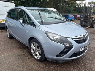 Location: Mitcham - 2015 VAUXHALL ZAFIRA TOURER SRI TURBO MPV REG: KY65AEW, Keys: No, MOT Expiry date: 10/09/2025, 1364 Petrol, 6 Speed Manual Petrol, Former Keepers: 3