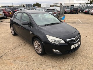 Location: Brentwood - 2011 VAUXHALL ASTRA EXCITE 5 Door Hatchback REG: LC11VHD, Keys: No, MOT Expiry date: 04/07/2025, 1398 Petrol, 5 Speed Manual Petrol, Former Keepers: 3