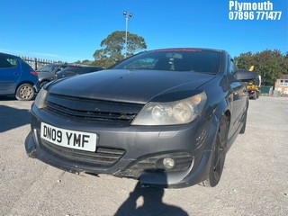 Location: Plymouth - 2009 VAUXHALL ASTRA SXI 3 Door Hatchback REG: DN09YMF, Keys: No, MOT Expiry date: 04/01/2025, 1598 Petrol, 5 Speed Manual Petrol, Former Keepers: 16
