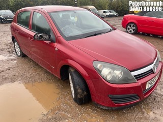 NOTE: ATF Registered Buyers ONLY - Location: Peterborough - 2005 VAUXHALL ASTRA CLUB TWINPORT S-A 5 Door Hatchback REG: YR55YFS, Keys: No, 1598 Petrol, 5 Speed Semi Auto Petrol, Former Keepers: 7