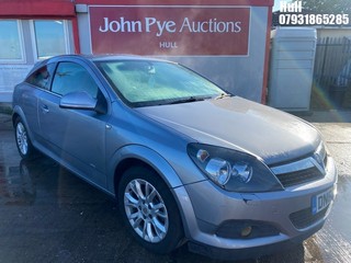 Location: Hull - 2010 VAUXHALL ASTRA SRI 3 Door Hatchback REG: DN60NNB, Keys: No, MOT Expiry date: 20/12/2025, 1598 Petrol, 5 Speed Manual Petrol, Former Keepers: 4