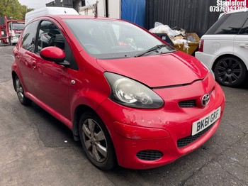 Location: Stapleford - 2011 TOYOTA AYGO GO VVT-I 5 Door Hatchback REG: BK61GKF, Keys: Yes, MOT Expiry date: 24/02/2026, 998 Petrol, 5 Speed Manual Petrol, Former Keepers: 4