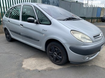Location: Belvedere - 2002 CITROEN  XSARA PICASSO SX 16V Estate REG: LA51KKL, Keys: No, MOT Expiry date: 30/06/2025, 1749 Petrol, 5 Speed Manual Petrol, Former Keepers: 3