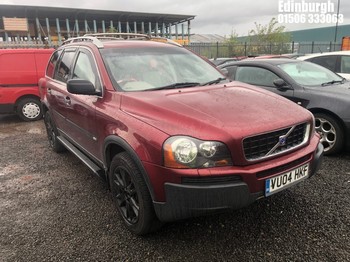 Location: Edinburgh - 2004 VOLVO XC 90 D5 SE AWD SEMI-AUTO Estate REG: VU04HKF, Keys: No, MOT Expiry date: 10/04/2025, 2401 Diesel, 5 Speed Semi Auto Diesel, Former Keepers: 7