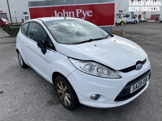 Location: South Wales - 2009 FORD FIESTA ZETEC 82 3 Door Hatchback REG: SA09OBL, Keys: No, MOT Expiry date: 17/07/2025, 1242 Petrol, 5 Speed Manual Petrol, Former Keepers: 7