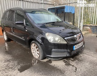 Location: Hayes - 2006 VAUXHALL ZAFIRA LIFE MPV REG: AD06UKO, Keys: No, MOT Expiry date: 03/10/2025, 1598 Petrol, 5 Speed Manual Petrol, Former Keepers: 6
