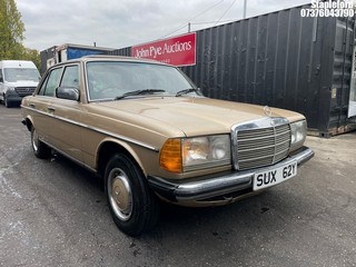 Location: Stapleford - 1982 MERCEDES 240 D 4 Door Saloon REG: SUX62Y, Keys: Yes, MOT Expiry date: 19/03/2024, 2399 Diesel, 4 SPEED MANUAL, Former Keepers: 2