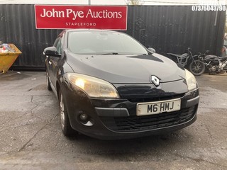 Location: Stapleford - 2011 RENAULT MEGANE DYNAMIQUE TOMTOM V 5 Door Hatchback REG: M6HMJ, Keys: Yes, MOT Expiry date: 15/01/2026, 1598 Petrol, 6 Speed Manual Petrol, Former Keepers: 5