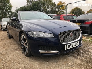Location: Mitcham - 2016 JAGUAR XF PORTFOLIO D AUTO 4 Door Saloon REG: LD66UBO, Keys: No, MOT Expiry date: 24/09/2024, 1999 Diesel, 8 Speed Auto Diesel, Former Keepers: 5