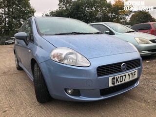Location: Mitcham - 2007 FIAT GRANDE PUNTO ACTIVE 77 3 Door Hatchback REG: CK07YYF, Keys: No, MOT Expiry date: 22/07/2026, 1368 Petrol, 5 Speed Manual Petrol, Former Keepers: 7