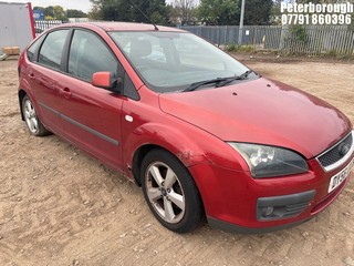 Location: Peterborough - 2006 FORD FOCUS ZETEC CLIMATE AUTO 5 Door Hatchback REG: DY56UXZ, Keys: No, MOT Expiry date: 16/04/2026, 1596 Petrol, 4 Speed Auto Petrol, Former Keepers: 13