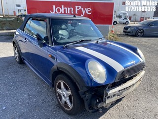 Location: South Wales - 2007 MINI COOPER Convertible REG: NV57JZT, Keys: No, MOT Expiry date: 17/03/2025, 1598 Petrol, 5 Speed Manual Petrol, Former Keepers: 13