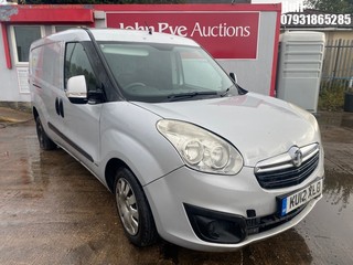 Location: Hull - 2012 VAUXHALL COMBO 2300 L2H1 CDTI S/S Panel Van REG: KU12XLO, Keys: No, MOT Expiry date: 19/12/2025, 1598 Diesel, 5 Speed Manual Diesel, Former Keepers: 3