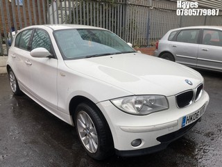 Location: Hayes - 2006 BMW 118I SE AUTO 5 Door Hatchback REG: HK06VOD, Keys: No, MOT Expiry date: 01/06/2023, 1995 Petrol, 6 Speed Auto Petrol, Former Keepers: 9