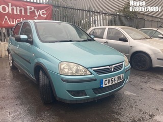 Location: Hayes - 2004 VAUXHALL CORSA SXI 16V TWINPORT 5 Door Hatchback REG: CV54UHJ, Keys: No, MOT Expiry date: 16/10/2025, 1364 Petrol, 5 Speed Manual Petrol, Former Keepers: 7