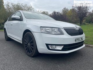 Location: Birmingham - 2015 SKODA OCTAVIA BLACK EDITION TDI 5 DOOR HATCHBACK REG: HY15ZNL, 1598CC DIESEL, 5 SPEED MANUAL DIESEL, Former Keepers: 2, Keys: Yes, MOT Expiry date: 16/03/2026
