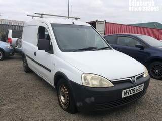 Location: Edinburgh - 2009 VAUXHALL Van REG: MV09HZC, Keys: No, MOT Expiry date: 16/02/2026, 1300 Diesel,, Former Keepers: 5