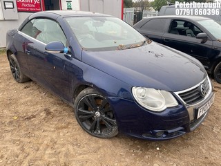 Location: Peterborough - 2007 VOLKSWAGEN EOS TDI A Convertible REG: FY07OVC, Keys: No, MOT Expiry date: 04/06/2025, 1968 Diesel, 6 Speed Auto Diesel, Former Keepers: 11