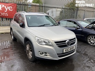 Location: Hayes - 2008 VOLKSWAGEN TIGUAN SPORT TDI 140 AUTO Estate REG: KIG8199, Keys: No, MOT Expiry date: 12/12/2025, 1968 Diesel, 6 Speed Auto Diesel, Former Keepers: 6