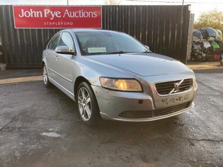 Location: Stapleford - 2009 VOLVO S40 SE 16V 4 Door Saloon REG: SV09OHW, Keys: Yes, MOT Expiry date: 08/08/2026, 1999 Petrol, 5 Speed Manual Petrol, Former Keepers: 5
