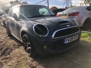 Location: Mitcham - 2008 MINI COOPER S CLUBMAN Estate REG: YA08HSK, Keys: No, MOT Expiry date: 23/03/2024, 1598 Petrol, 6 Speed Manual Petrol, Former Keepers: 8