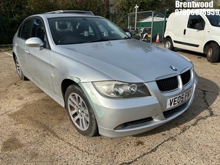 Location: Brentwood - 2005 BMW 320I SE 4 Door Saloon REG: VE05FMY, Keys: No, MOT Expiry date: 11/06/2025, 1995 Petrol, 6 Speed Manual Petrol, Former Keepers: 8