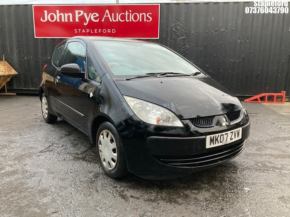Location: Stapleford - 2007 MITSUBISHI COLT CZI 3 Door Hatchback REG: MK07ZVW, Keys: Yes, MOT Expiry date: 22/09/2026, 1124 Petrol, 5 Speed Manual Petrol, Former Keepers: 4