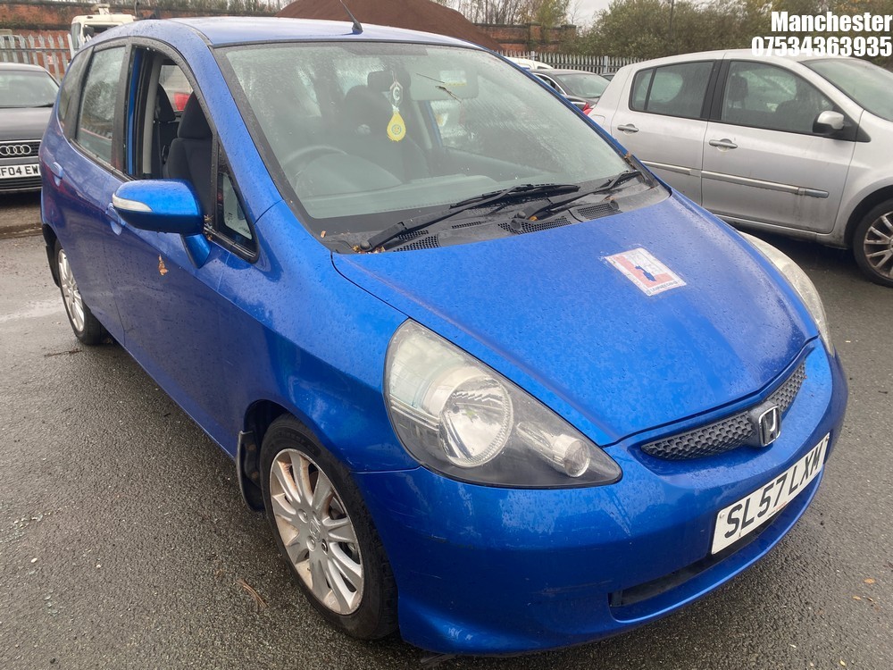 Location: Manchester - 2007 HONDA JAZZ SE CVT 5 Door Hatchback REG: SL57LXM, 1339 Petrol, Variable Speed Auto Petrol, Former Keepers: 6, Keys: No, MOT Expiry date: 30/01/2026