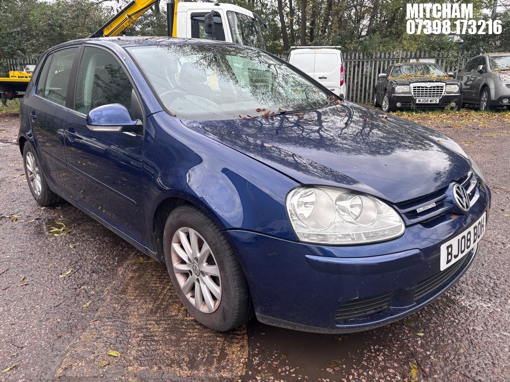 Location: Mitcham - 2008 VOLKSWAGEN GOLF BLUEMOTION MATCH TDI 5 Door Hatchback REG: BJ08BOH, Keys: No, MOT Expiry date: 22/04/2025, 1896 Diesel, 5 Speed Manual Diesel, Former Keepers: 3