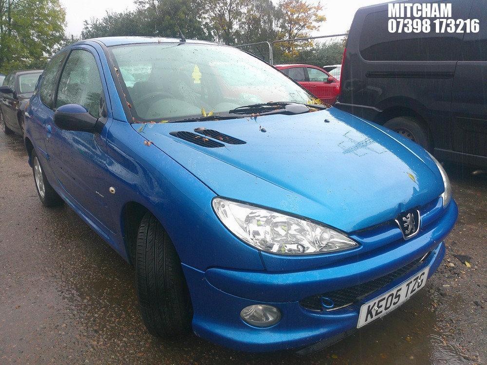 Location: Mitcham - 2005 PEUGEOT 206 SPORT 3 Door Hatchback REG: KE05TZG, Keys: No, MOT Expiry date: 07/11/2025, 1360 Petrol, 5 Speed Manual Petrol, Former Keepers: 9