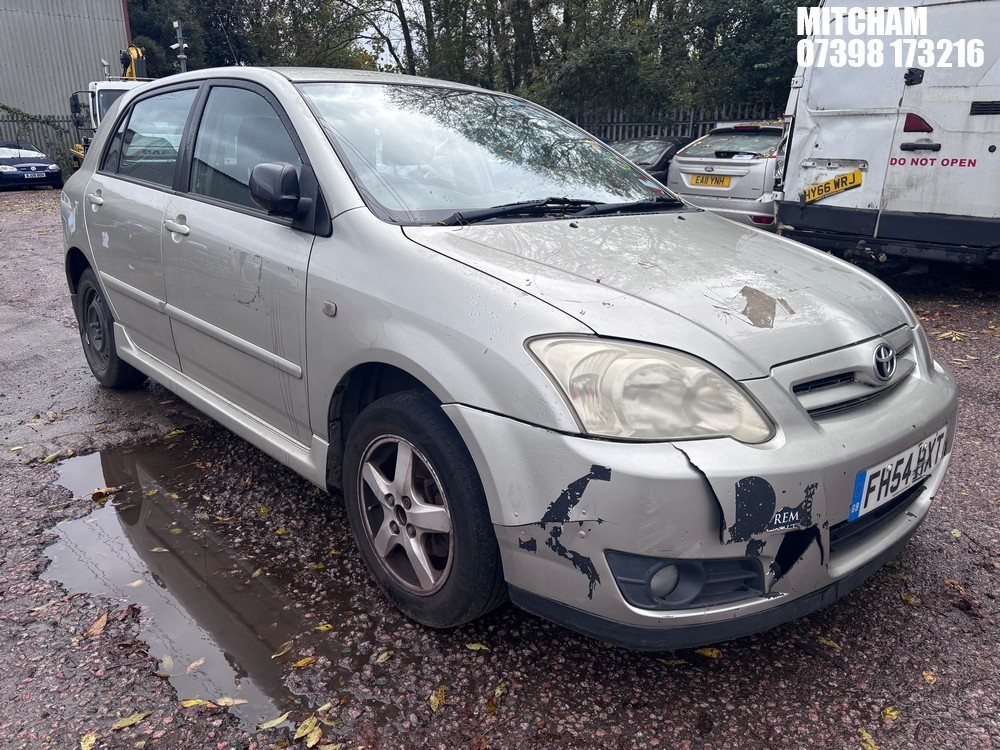 Location: Mitcham - 2005 TOYOTA COROLLA T3 VVTI AUTO 5 Door Hatchback REG: FH54HXT, Keys: No, MOT Expiry date: 07/02/2025, 1598 Petrol, 4 Speed Auto Petrol, Former Keepers: 7