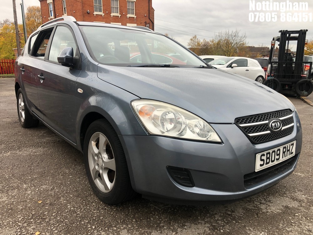 Location: Nottingham - 2009 KIA CEE'D GS CRDI SW Estate REG: SB09RHZ, Keys: No, MOT Expiry date: 02/04/2026, 1582 Diesel, 5 Speed Manual Diesel, Former Keepers: 3