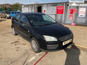 Location: Brentwood - 2006 FORD FOCUS LX 5 Door Hatchback REG: NC55GWM, Keys: No, MOT Expiry date: 07/07/2025, 1596 Petrol, 5 Speed Manual Petrol, Former Keepers: 7