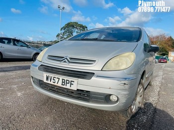 Location: Plymouth - 2007 CITROEN XSARA PICASSO DESIRE 92 Estate REG: WV57BPF, Keys: No, MOT Expiry date: 03/04/2025, 1560 Diesel, 5 Speed Manual Diesel, Former Keepers: 4