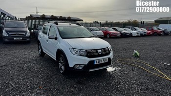 Location: Bicester - 2017 Dacia Sandero Stepway Laureate Tce 5 Door Hatchback REG: LO17PUU, Keys: Yes, MOT Expiry date: , 898CC Petrol, 5 Speed Manual Petrol, Former Keepers: 0