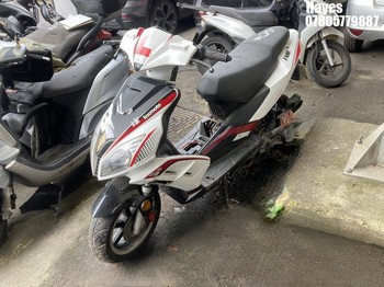 Location: Hayes - 2016 LEXMOTO FMR 125 WY 125 T-74 Motorcycle REG: LX16ODH, Keys: No, MOT Expiry date: 08/05/2019, 125 Petrol, AUTOMATIC, Former Keepers: 3