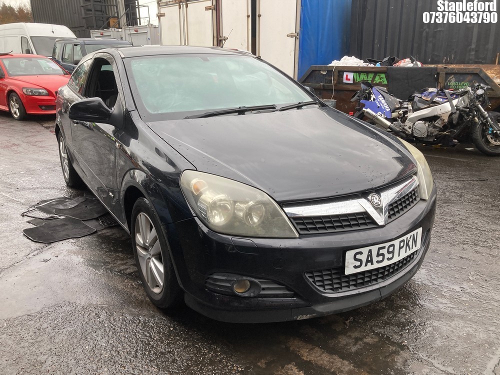 Location: Stapleford - 2009 VAUXHALL ASTRA SXI 16V 3 Door Hatchback REG: SA59PKN, Keys: Yes, MOT Expiry date: 11/07/2025, 1364 Petrol, 5 Speed Manual Petrol, Former Keepers: 4