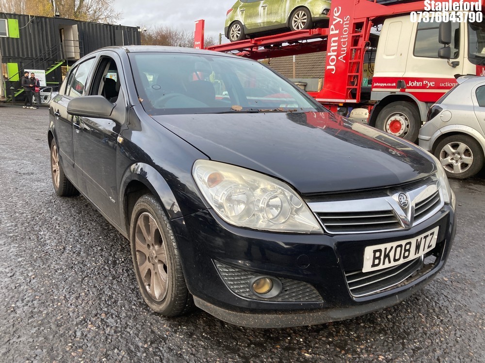 Location: Stapleford - 2008 VAUXHALL ASTRA BREEZE 5 Door Hatchback REG: BK08WTZ, Keys: Yes, MOT Expiry date: 15/12/2025, 1364 Petrol, 5 Speed Manual Petrol, Former Keepers: 5