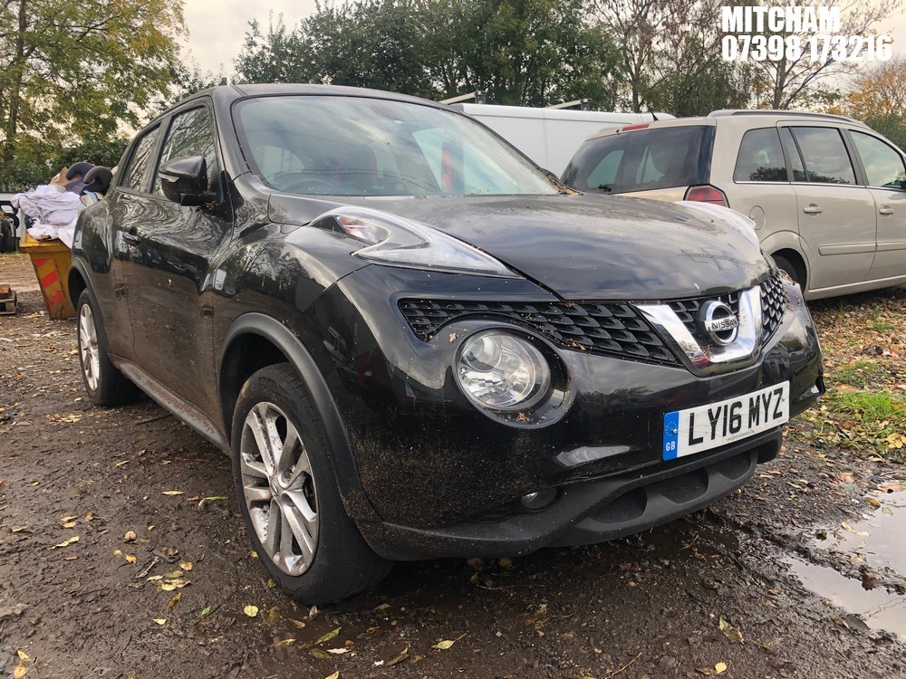 Location: Mitcham - 2016 NISSAN JUKE N-CONNECTA DIG-T 5 Door Hatchback REG: LY16MYZ, Keys: No, MOT Expiry date: 09/07/2025, 1197 Petrol, 6 Speed Manual Petrol, Former Keepers: 3